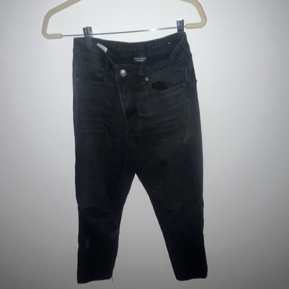 black ripped american eagle jeans